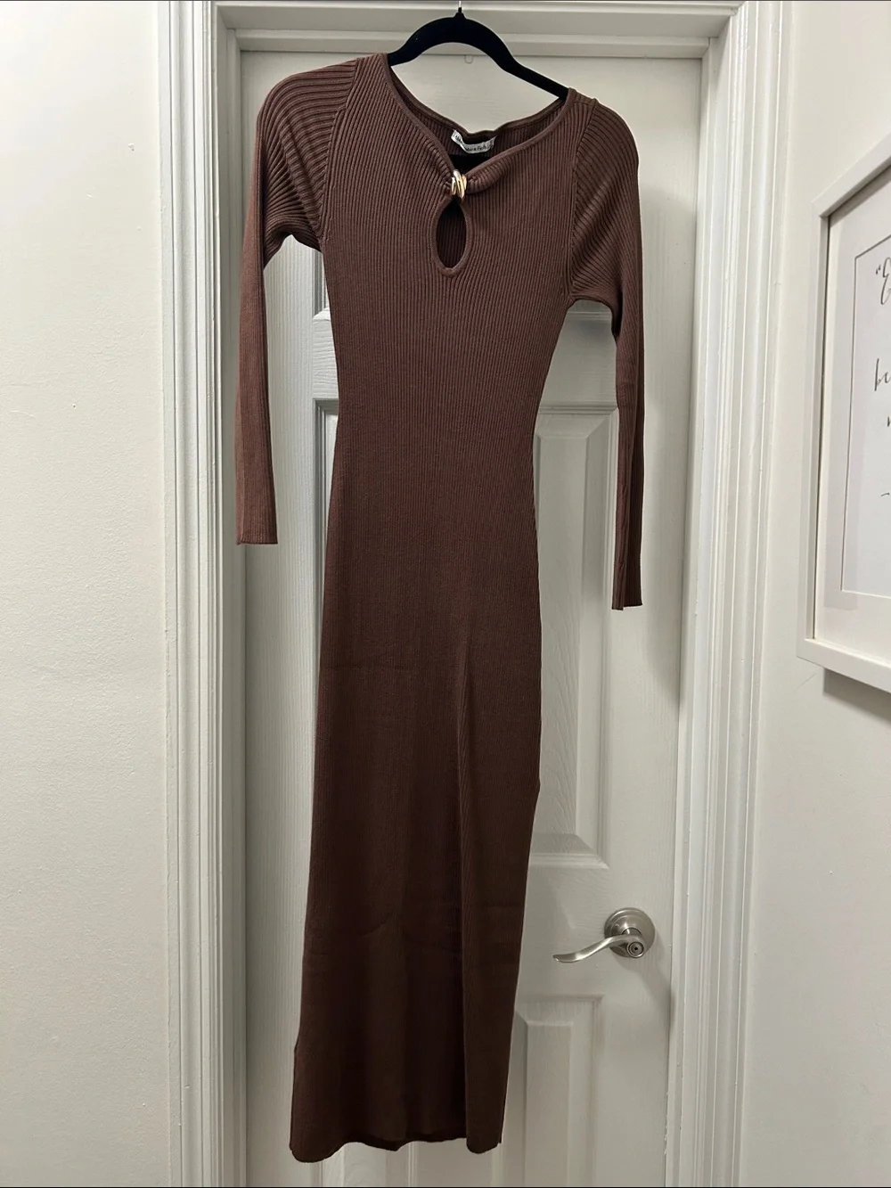 Long Sleeve Brown Ribbed Keyhole Maxi Dress! Never worn missed the return window